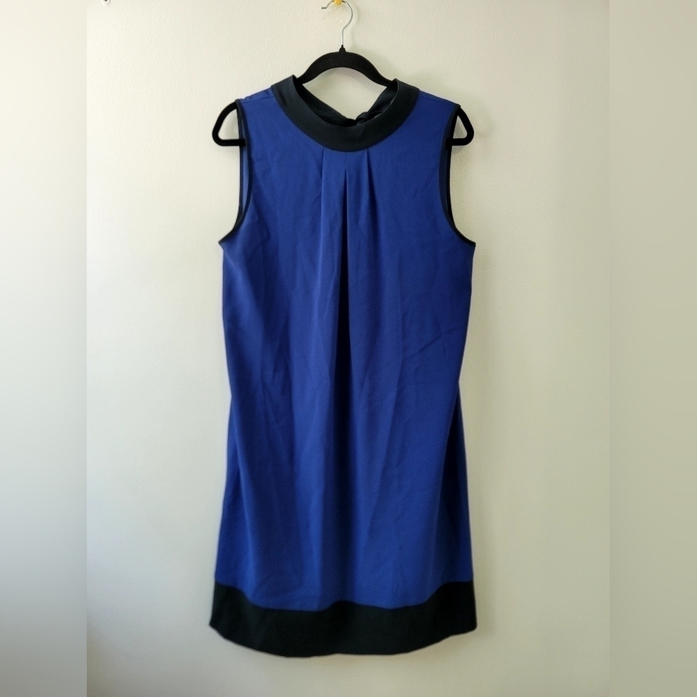 Seventy Classic A line tie on the back midi Dress - Picture 3 of 10
